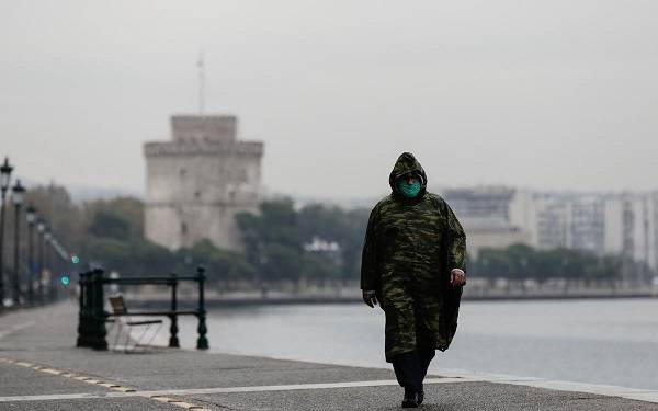 Κορονοϊός: 20 επιστήμονες τίθενται ανοιχτά κατά της στρατηγικής των lockdown