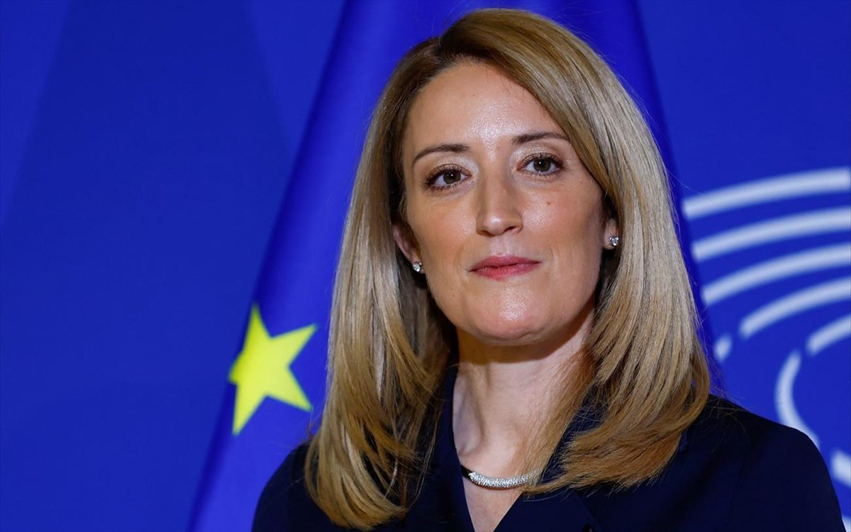 ΕυρωΣοσιαλιστές: Να πάρει θέση η Μετσόλα για την παρακολούθηση Ανδρουλάκη