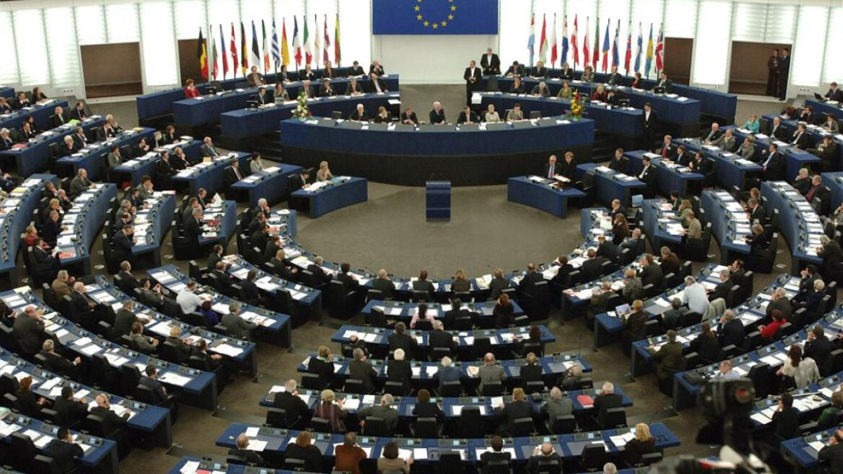 Τελεσίγραφο στην νέα Κομισιόν: Ευκολότερη πρόσβαση του κοινού στα έγγραφα