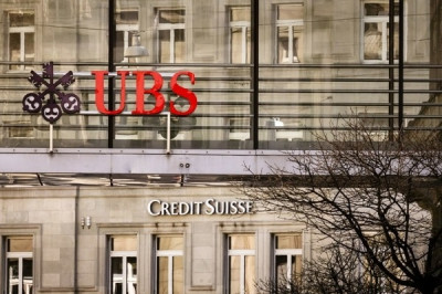 Η UBS εξαγόρασε την Credit Suisse έναντι 2+ δισ. δολαρίων