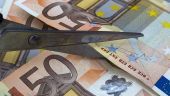 Μισθοί πείνας των 100 ευρώ για εκατοντάδες χιλιάδες εργαζόμενους