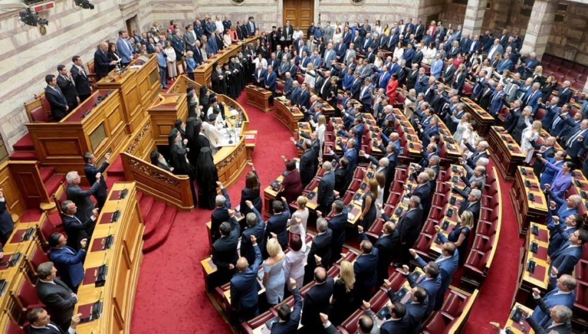 Σήμερα η εκλογή νέου προέδρου και αντιπροέδρων της Βουλής