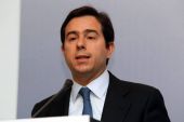 Ήρθε το φυσικό τέλος του μνημονίου, δηλώνει στο Bloomberg ο Ν. Μηταράκης