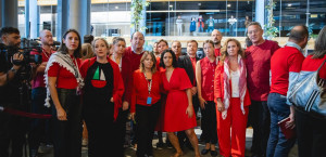 Ευρωκοινοβούλιο: «Κόκκινη» συμβολική διαμαρτυρία για τον πόλεμο στη Γάζα