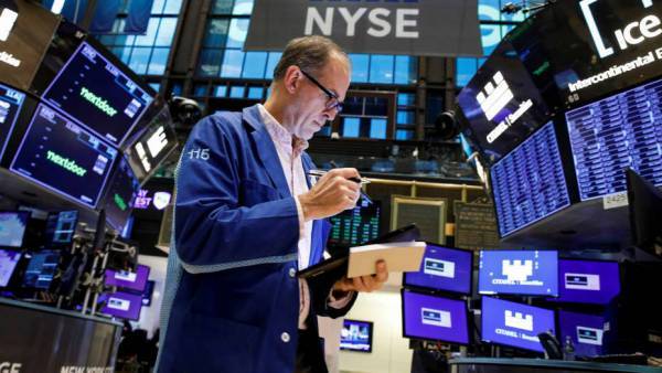 Στοπ στο σερί των ρεκόρ για τη Wall Street