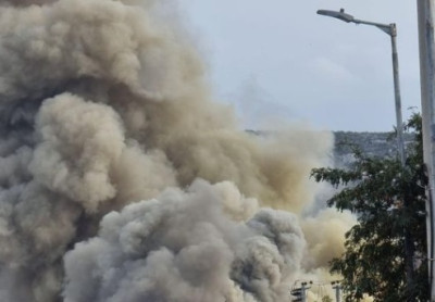 Ασπρόπυργος: Φωτιά στις εγκαταστάσεις της POLYECO- Μήνυμα 112