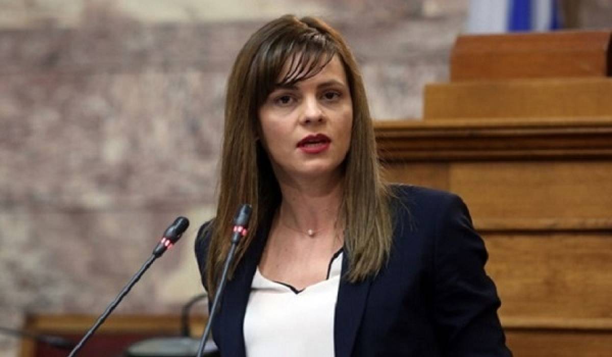 Αχτσιόγλου: Πρόταση για «ζεστό χρήμα» €14 δισ. στην αγορά