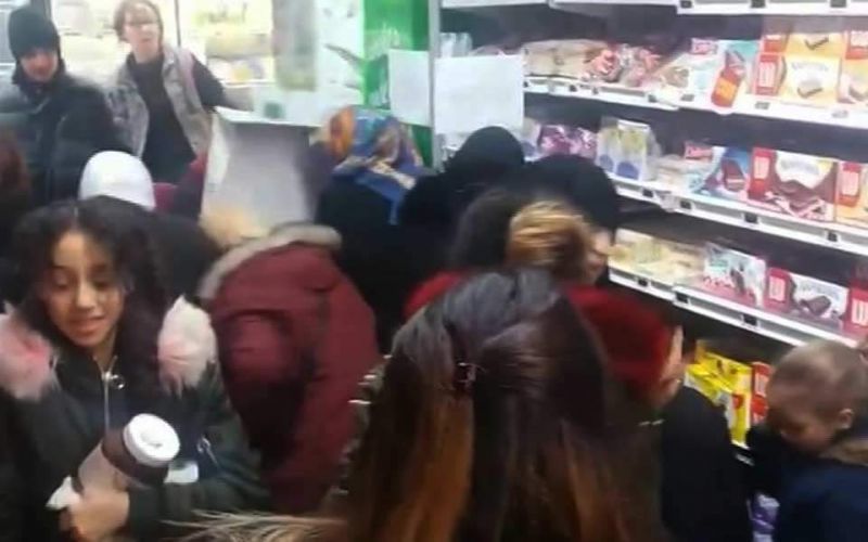Παρέμβαση Λε Μερ μετά το ξύλο για μια Nutella