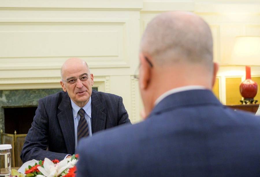 Δένδιας: Αμφισβητείται σοβαρά το διεθνές ανθρωπιστικό δίκαιο