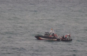 Περισσότερα από 50 παιδιά και 30 ενήλικες κολύμπησαν από το Μαρόκο στην ισπανική ενκλάβη της Θέουτα