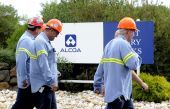 Ο Moody's υποβάθμισε σε «σκουπίδι» την Alcoa