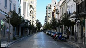 Επιτροπή επιδημιολόγων: «Δουλεύει» χρονοδιάγραμμα σταδιακής άρσης του lockdown