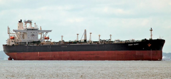 Με σημαία Γκαμπόν πλέει παλιό πλοίο της Tsakos Energy Navigation