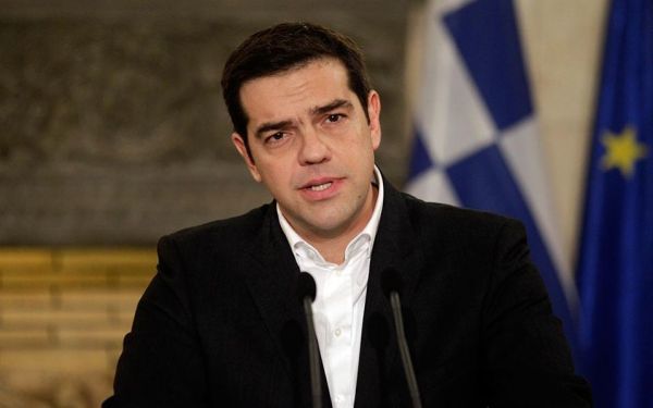 Τσίπρας για Παπαδήμο: Καταδικάζω απερίφραστα, εύχομαι ταχεία ανάρρωση