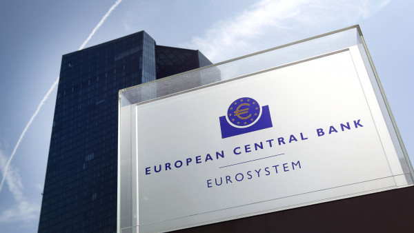 ΕΚΤ: Ιστορική απόφαση για αύξηση επιτοκίων κατά 50 μονάδες βάσης