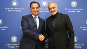 Γεωργιάδης vs Σαλμάς: Σφοδρή πολιτική σύγκρουση για τα νοσοκομειακά απόβλητα