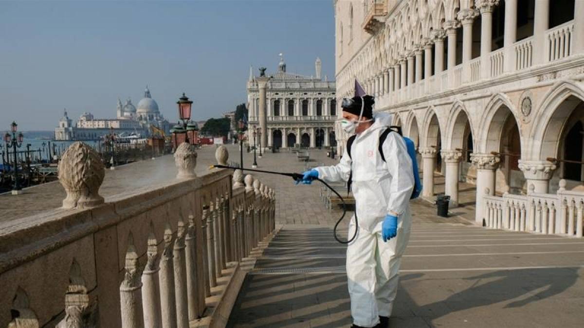 Ιταλία: Μικρή αύξηση κρουσμάτων και θανάτων το τελευταίο 24άωρο