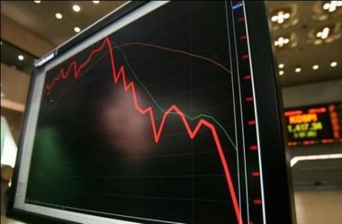 Τράπεζες: Γιατί ξεπουλούν οι ξένοι τραπεζικές μετοχές