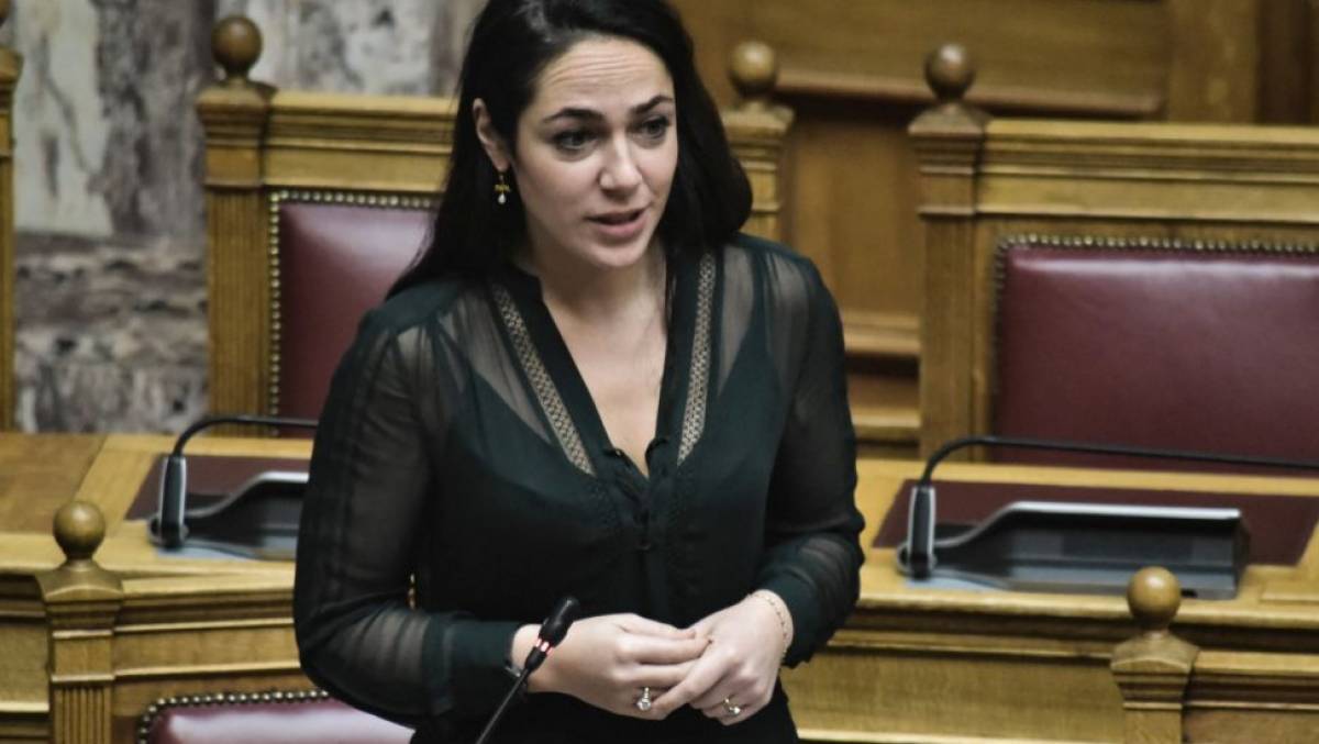 Μιχαηλίδου: Ανοίγει η πλατφόρμα αιτήσεων επιδομάτων αναδοχής
