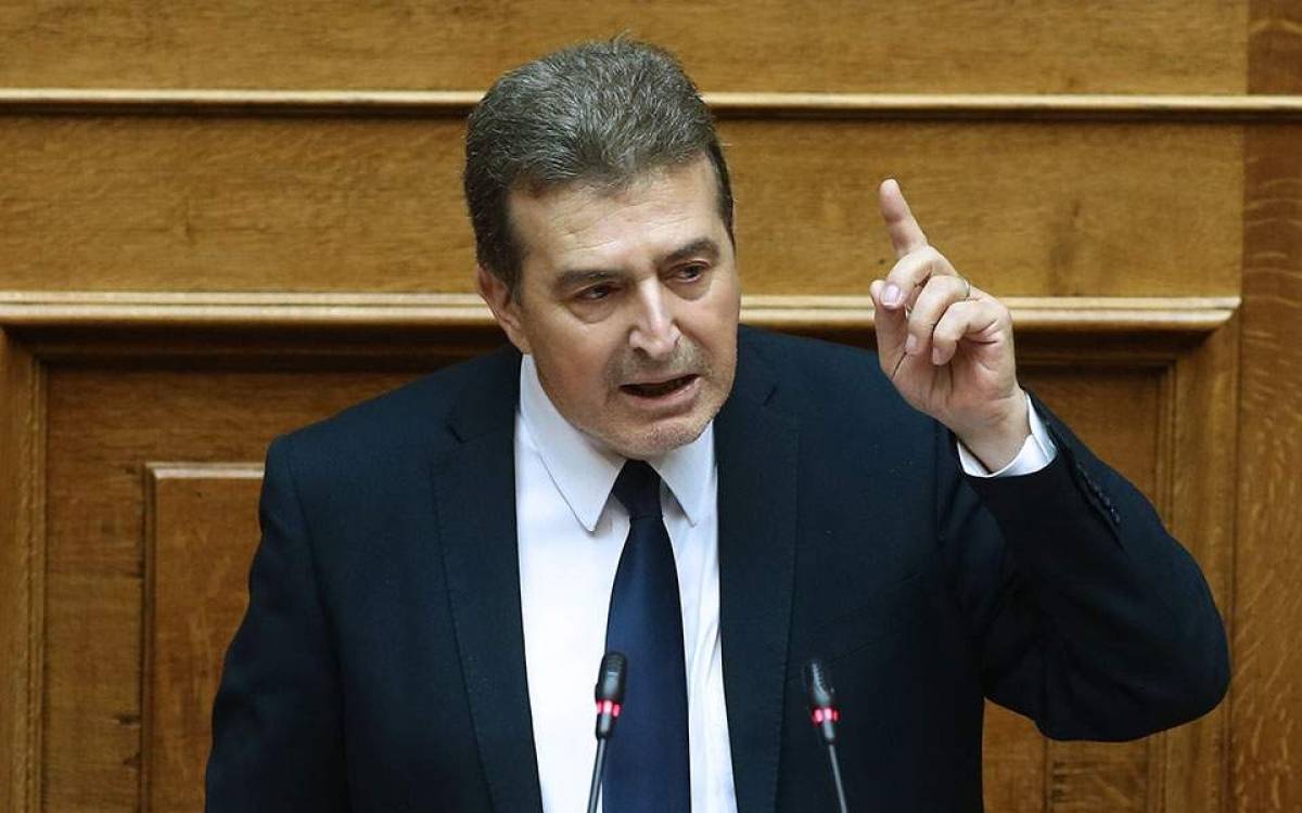 Χρυσοχοΐδης: Άσυλο μόνο σε όσους πρόσφυγες πληρούν τα κριτήρια