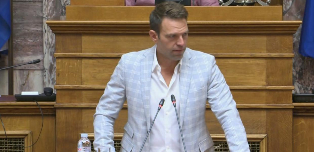 Κασσελάκης: Απαντήσεις για το «θέλω δυο αγόρια»