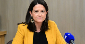 Κεραμέως: Στα €920 ο βασικός μισθός, στόχος τα €1.500 ο μέσος μισθός έως το 2027 (παραδείγματα)