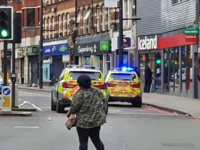 Επίθεση με μαχαίρι στο νότιο Λονδίνο- «Τρομοκρατικό» περιστατικό