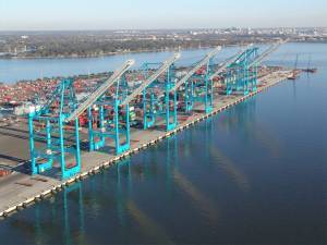 Το Port of Virginia λαμβάνει δύο νέους γερανούς Super Post-Panamax