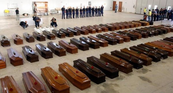 Δεν "συγκινήθηκαν" οι Ευρωπαίοι από τη Λαμπεντούζα - Λένε "όχι" στην αλλαγή της μεταναστευτικής πολιτικής