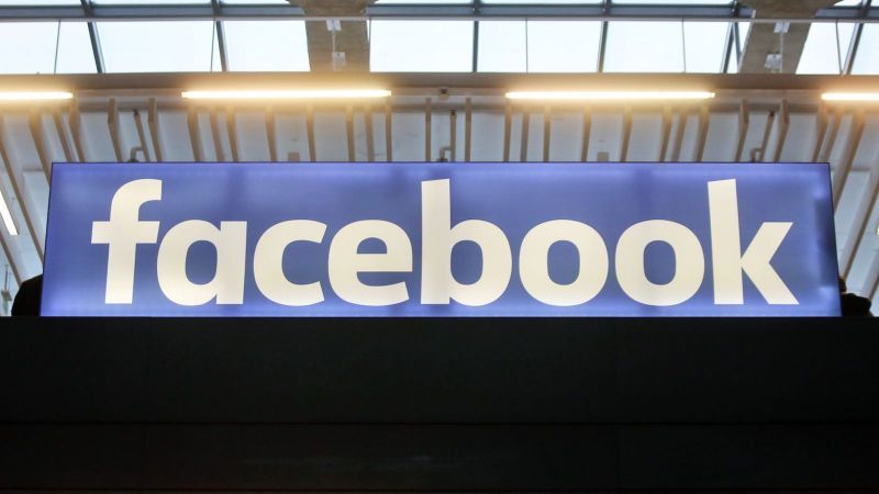Στη μέγγενη αυστηρότερων ρυθμίσεων το Facebook
