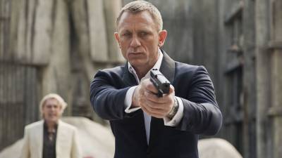 Πωλείται το στούντιο των ταινιών James Bond-Ενδιαφέρον από την Apple