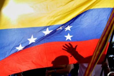Η Ρωσία θα ενισχύσει τον στρατό της Βενεζουέλας