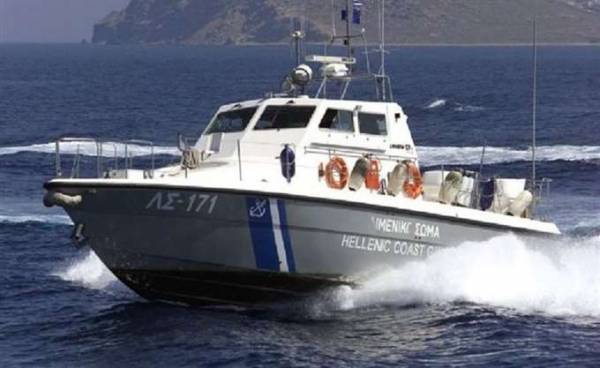 Μέσω Πανελλαδικών η εισαγωγή στο Λιμενικό από του χρόνου