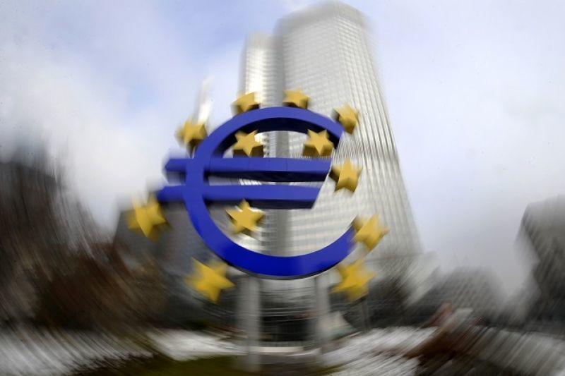 Αρνητικά επιτόκια και τράπεζες: Καταστροφικός συνδυασμός