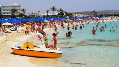 DW: Αυξάνονται καθημερινά οι τουριστικές κρατήσεις σε Ελλάδα και Κύπρο