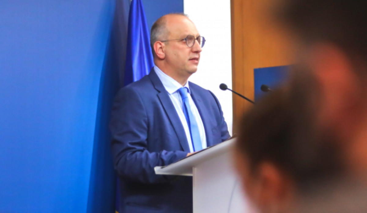 Οικονόμου: Πιθανά νέα μέτρα στην αγορά καυσίμων
