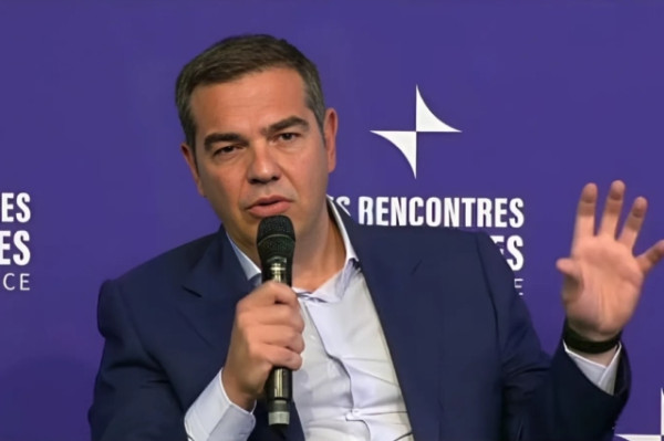 Τσίπρας: Η Αριστερά οφείλει να συγκρούεται με τα μεγάλα συμφέροντα
