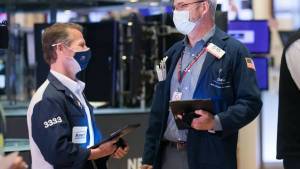Η Wall Street απάντησε με «άλμα» στο τριήμερο πτωτικό σερί