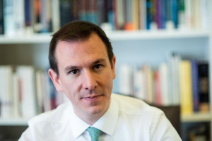 Δουδωνής: Πρέπει να μειωθεί ο ΦΠΑ στα βασικά είδη