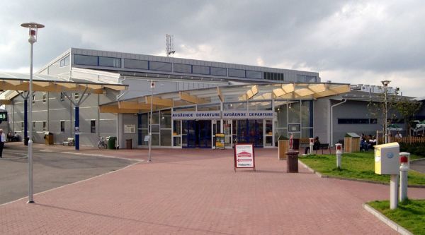 Συναγερμός στη Σουηδία: Εκκένωση αεροδρομίου λόγω εκρηκτικών