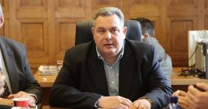 Ο Καμμένος έλαμψε διά της απουσίας του