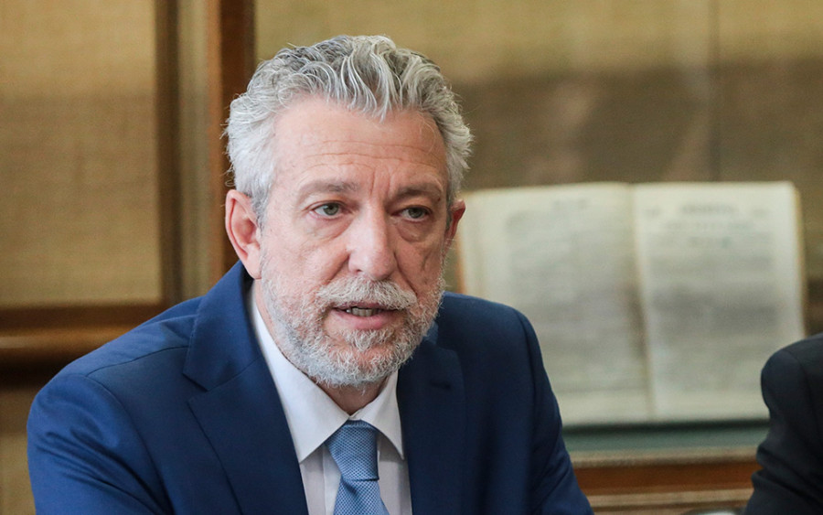 Κοντονής: Ντροπή να γίνονται αγώνες με το παιδί άταφο