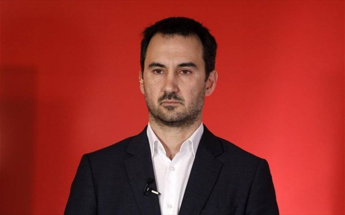 Χαρίτσης: Η ελληνική κοινωνία οδηγείται σε ραγδαία φτωχοποίηση