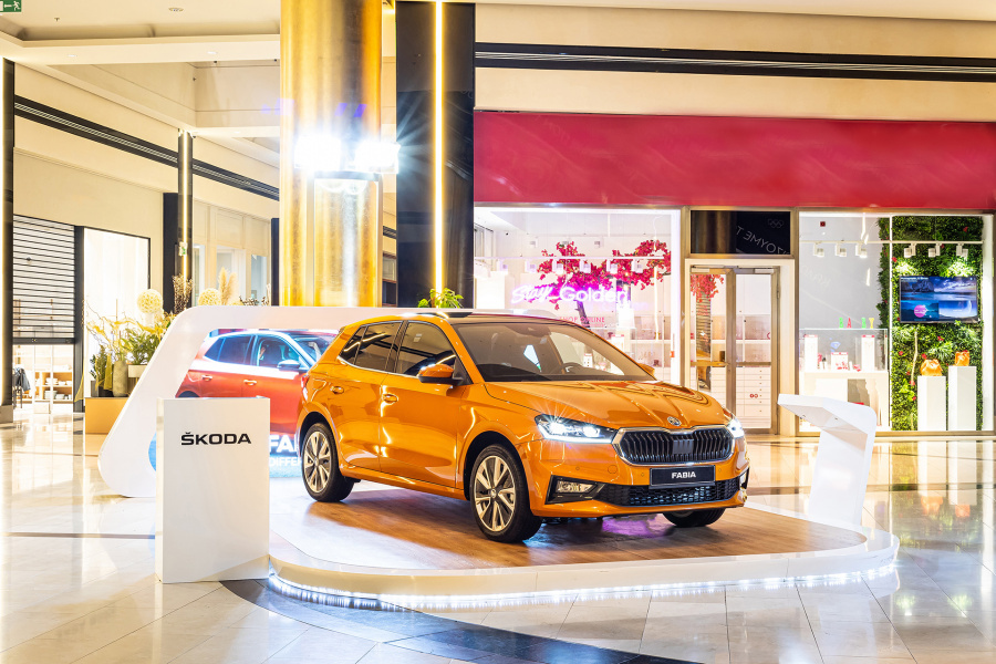 Η νέα SKODA FABIA φιγουράρει ως έκθεμα στο εμπορικό κέντρο Golden Hall