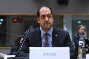 Κεφαλογιάννης: Βαριά πρόστιμα για όσους δεν καθαρίσουν τα οικόπεδά τους