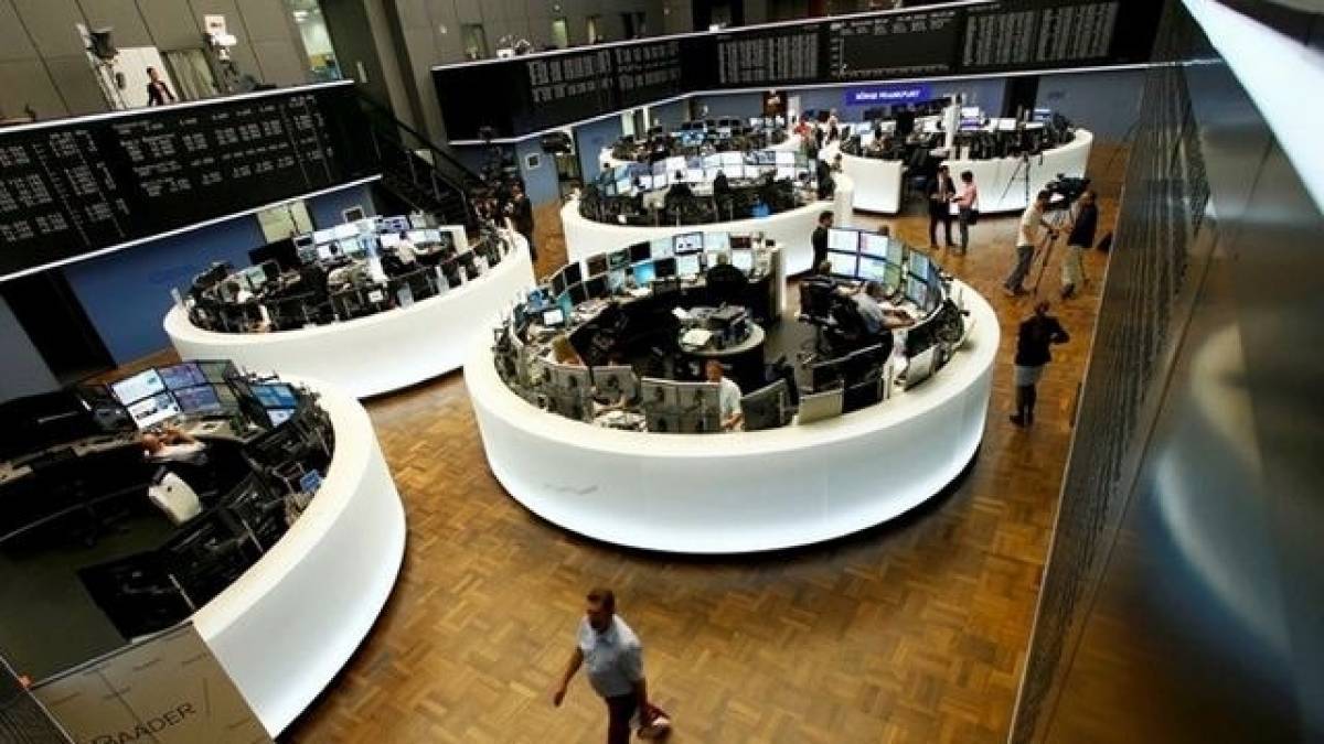 Brexit και Ιταλία φέρνουν απώλειες στις ευρωαγορές