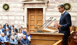 Κριτική στον Μητσοτάκη από βουλευτές της ΝΔ- «Επεισόδιο» με Σαλμά