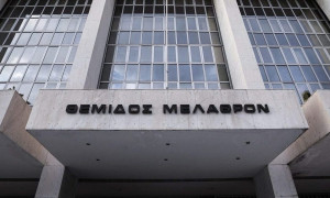 Εισαγγελική παρέμβαση για δικηγορική εταιρεία που διαφημίζει «φθηνά εργατικά χέρια»