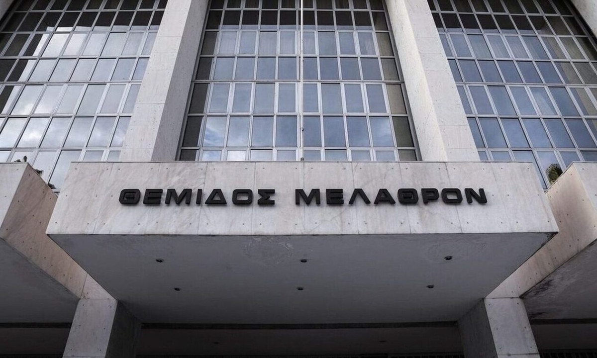 Εισαγγελική παρέμβαση για δικηγορική εταιρεία που διαφημίζει «φθηνά εργατικά χέρια»
