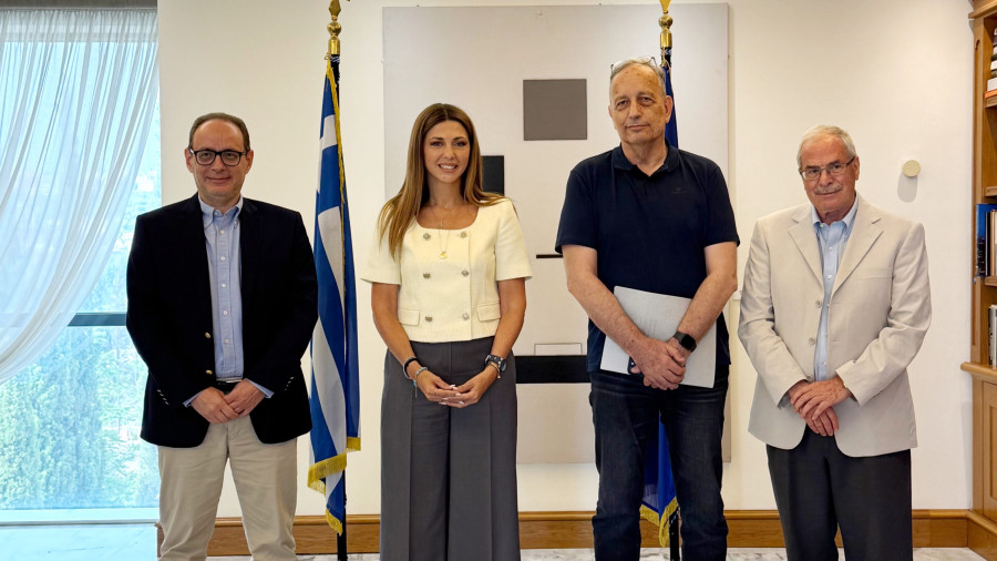 Ζαχαράκη: Η ελληνική γλώσσα ο «ζωντανός δεσμός» του Οικουμενικού Ελληνισμού – Νέα εποχή για το Κέντρο Ελληνικής Γλώσσας